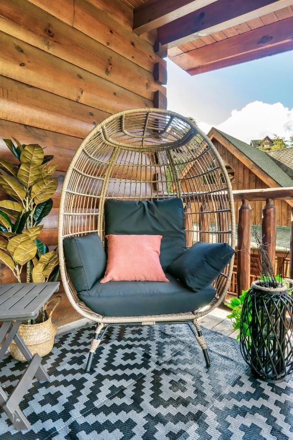 Summer Sale! Pool, Sauna, View, Hottub, Game Sevierville Esterno foto