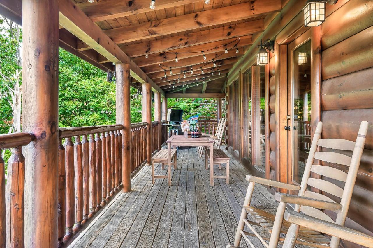 Summer Sale! Pool, Sauna, View, Hottub, Game Sevierville Esterno foto