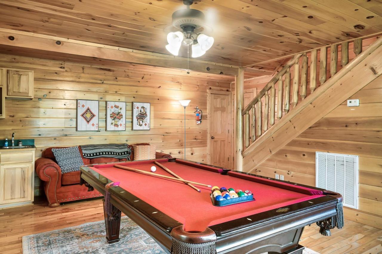 Summer Sale! Pool, Sauna, View, Hottub, Game Sevierville Esterno foto