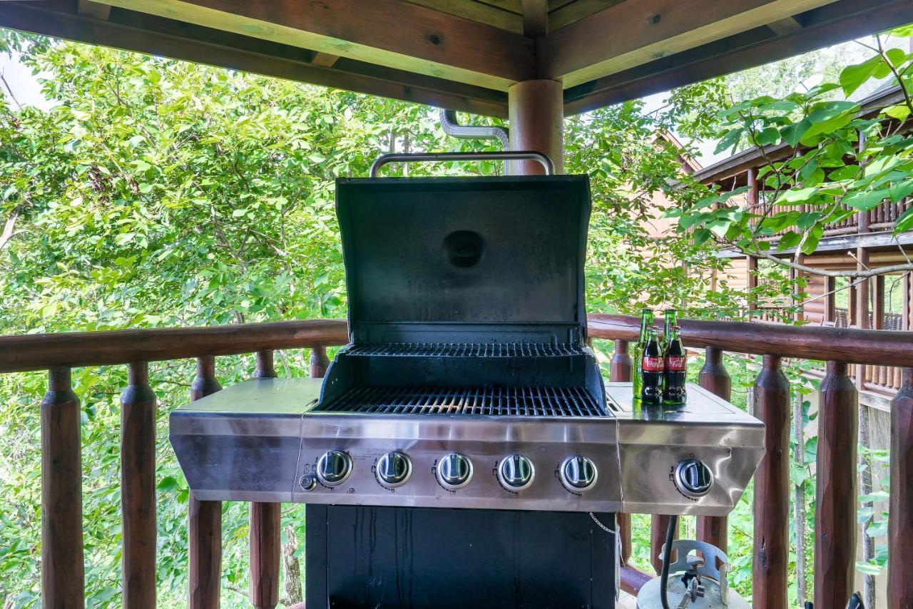 Summer Sale! Pool, Sauna, View, Hottub, Game Sevierville Esterno foto