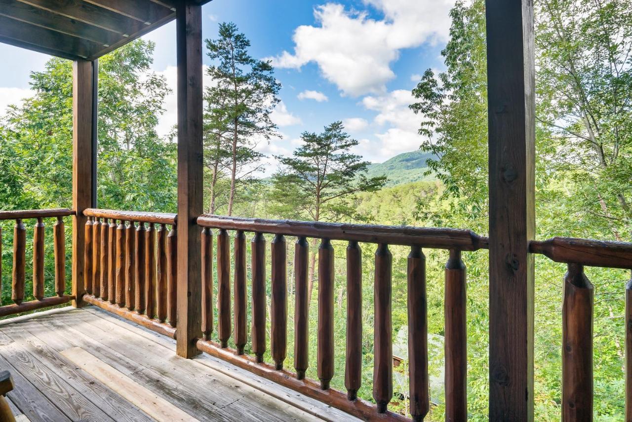 Summer Sale! Pool, Sauna, View, Hottub, Game Sevierville Esterno foto