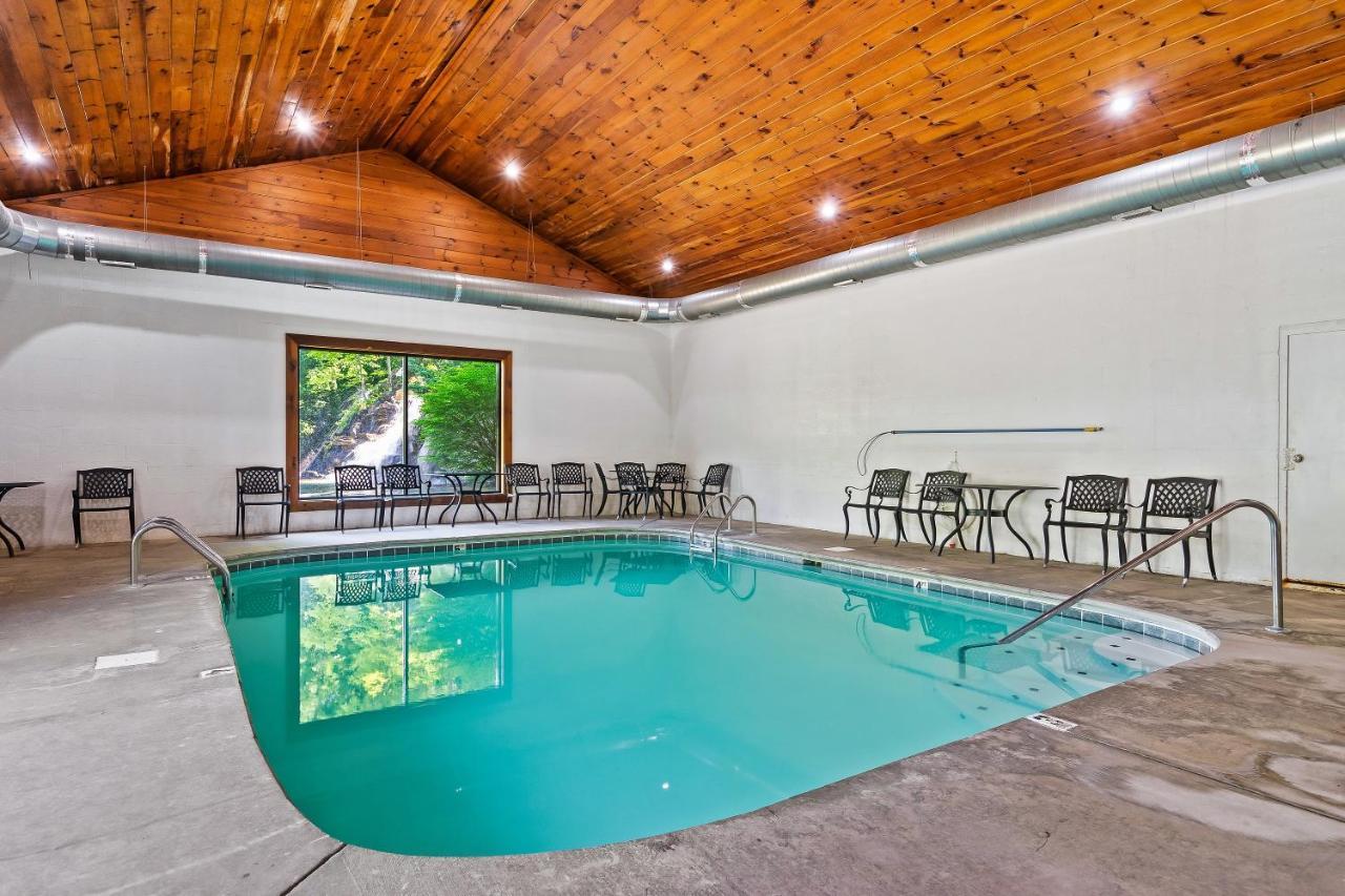 Summer Sale! Pool, Sauna, View, Hottub, Game Sevierville Esterno foto